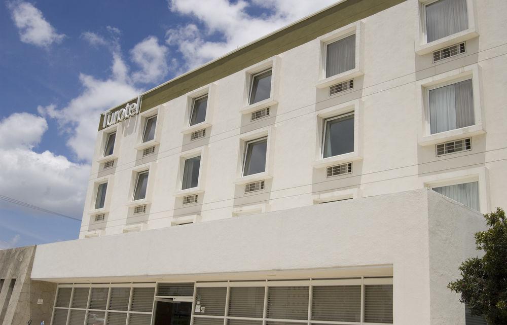 Fato Hotel Querétaro Eksteriør billede
