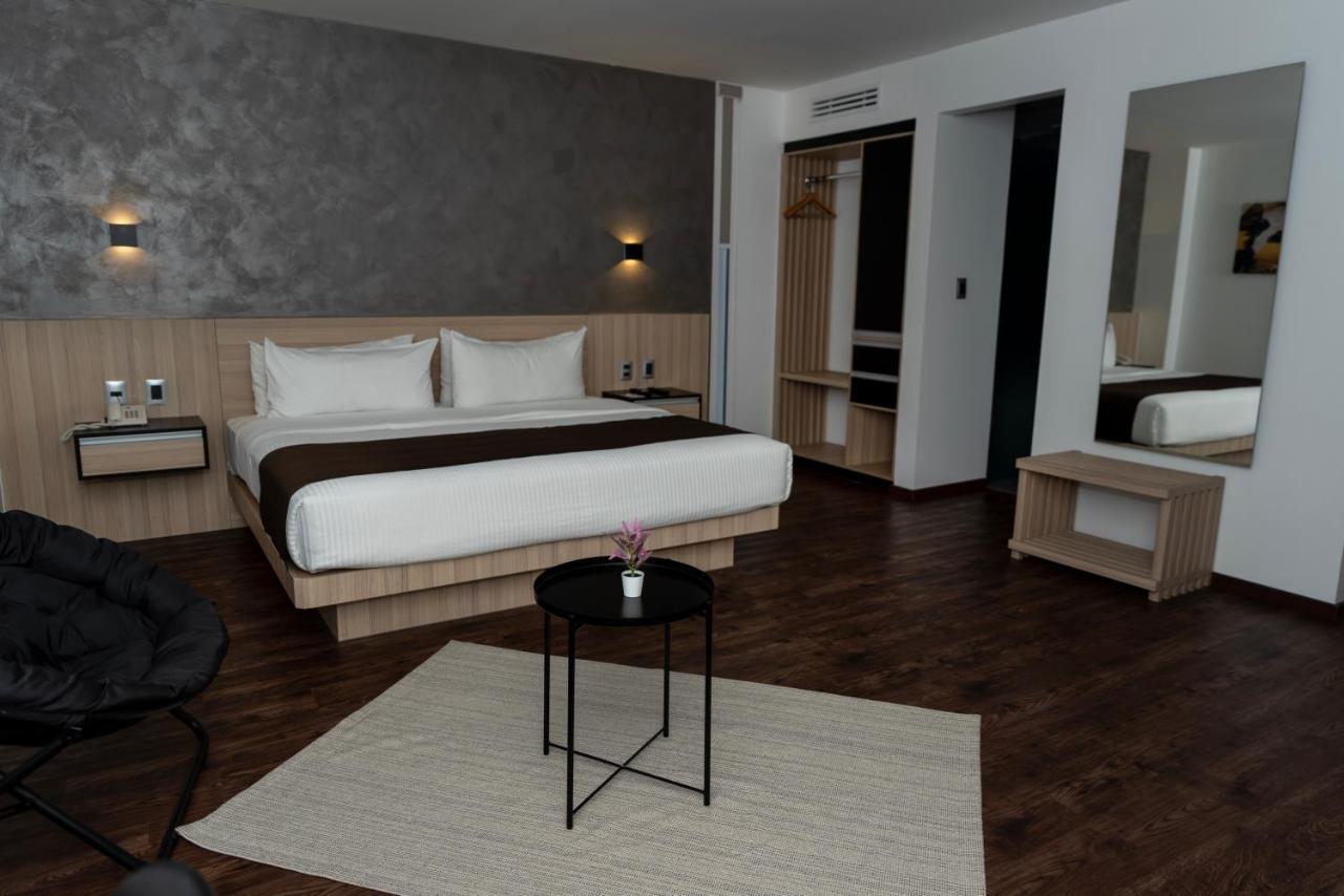Fato Hotel Querétaro Eksteriør billede