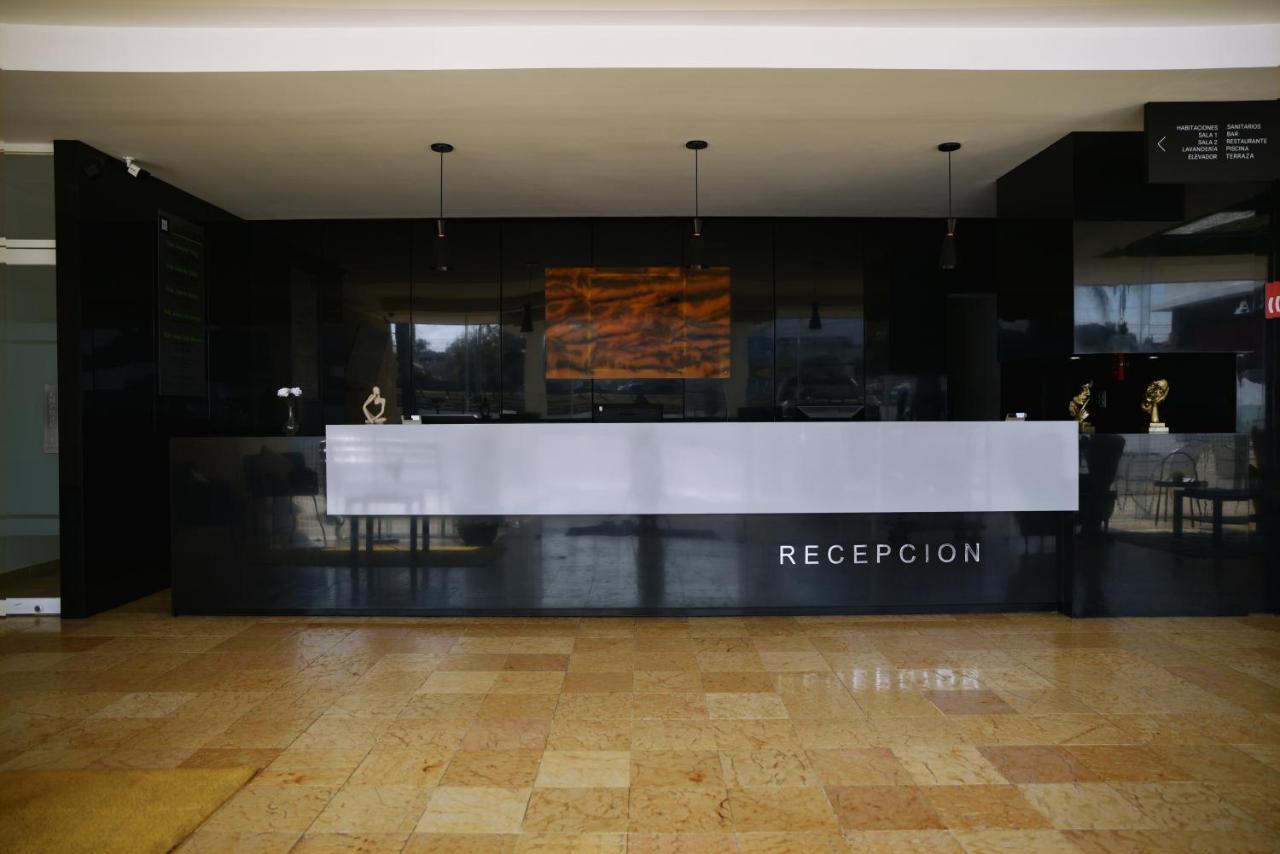 Fato Hotel Querétaro Eksteriør billede