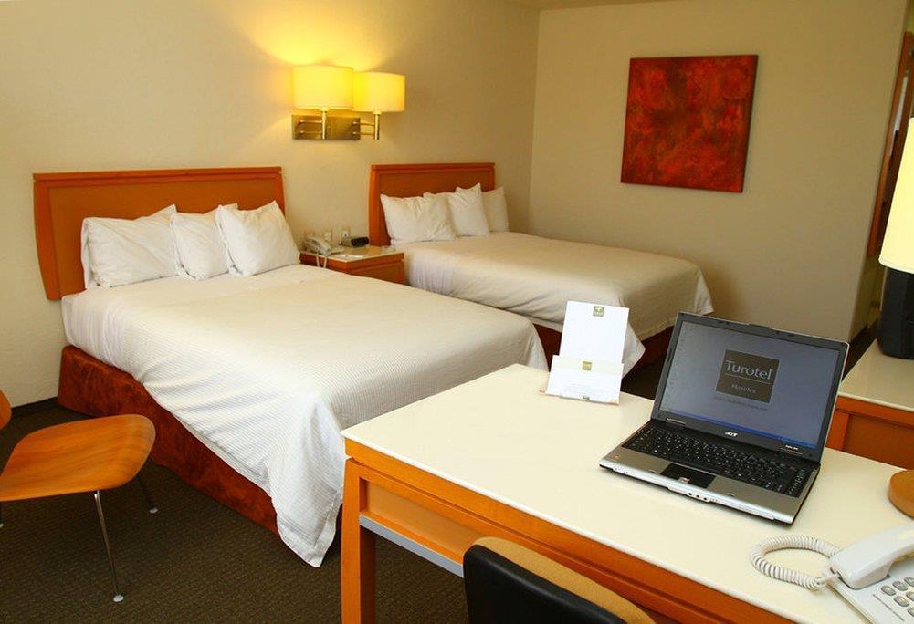Fato Hotel Querétaro Værelse billede